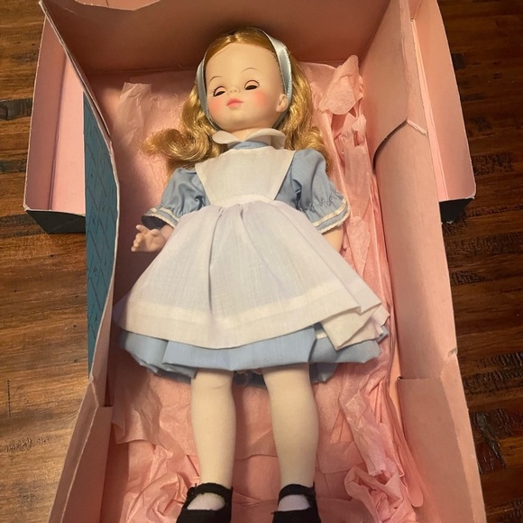 Vintage Alexander Doll Company Alice 1552 with Box​​ - Picture 1 of 11